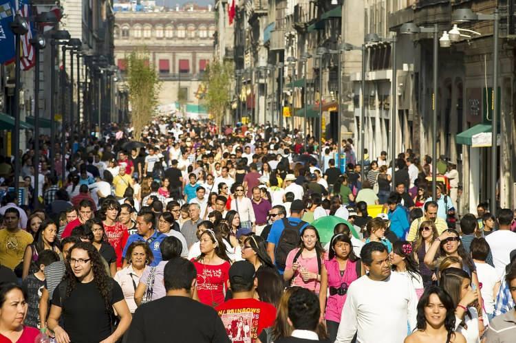 <p>Raporda ortalama insan ömrü göz önüne alındığında erkeklerin ortalama 71, kadınların ise ortalama 76 sene yaşadığı tespit edildi.</p>