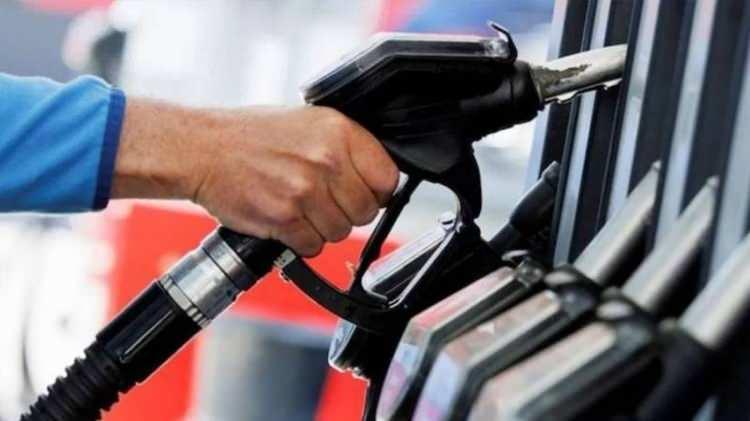 <p>Motorin ise İstanbul'da 25.20 liradan, Ankara'da 25.67 liradan, İzmir'de ise 25.79 liradan satılacak.</p>
<p> </p>