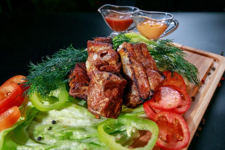 En çok yemek yiyen ülkeler belli oldu: Türk halkı parayı yemeğe yatırdı