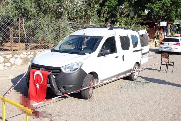 <p>Ayrıca 9 sanık müebbet, Cumhurbaşkanı Erdoğan’ın eski Başyaveri Ali Yazıcı ağırlaştırılmış müebbet hapis, Tümamiral Tezcan Kızılelma 15 yıl hapis cezasına mahkum edildi.</p>