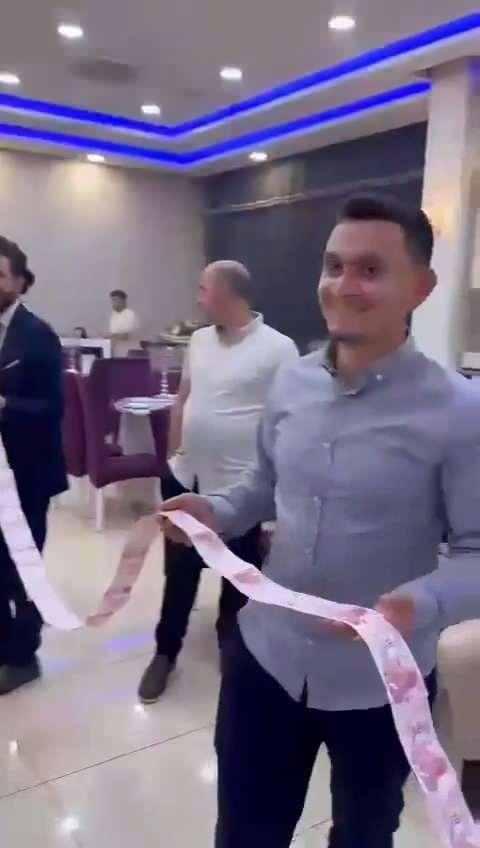 <p><strong>Recep ve Gülfidan çifti düğünle hayatını birleştirdi. </strong></p>
