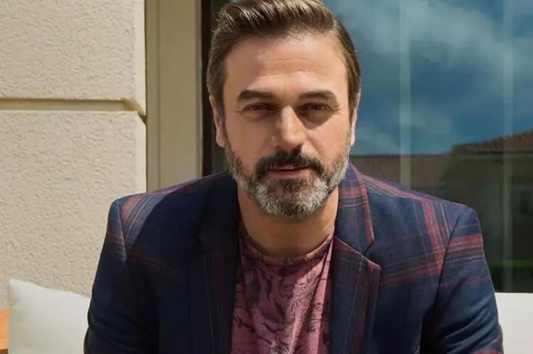 <p><em><span style="color:#B22222"><strong>BAŞINA GELENLERİ İLK KEZ AÇIKLADI</strong></span></em></p>
<p><em><span style="color:#B22222"><strong>Oyuncu ve sunucu Ufuk Özkan canlandıracağı rol için diyete girdi</strong></span></em></p>
<p> </p>
