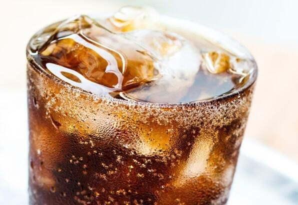 <p><em><span style="color:#A52A2A"><strong>Peki, kolayı t&uuml;kettikten sonra v&uuml;cudunuza tam olarak ne olduğunu hi&ccedil; merak ettiniz mi?</strong></span></em></p>

<p>&nbsp;</p>
