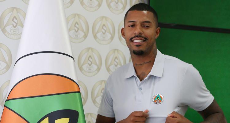<p>Anderson Silva (Forvet)<br />
<br />
<br />
Vitoria Guimaraes > Corendon Alanyaspor</p>