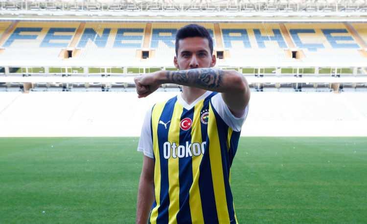 <p>Umut Nayir (Forvet)<br />
<br />
<br />
Eyüpspor > Fenerbahçe</p>