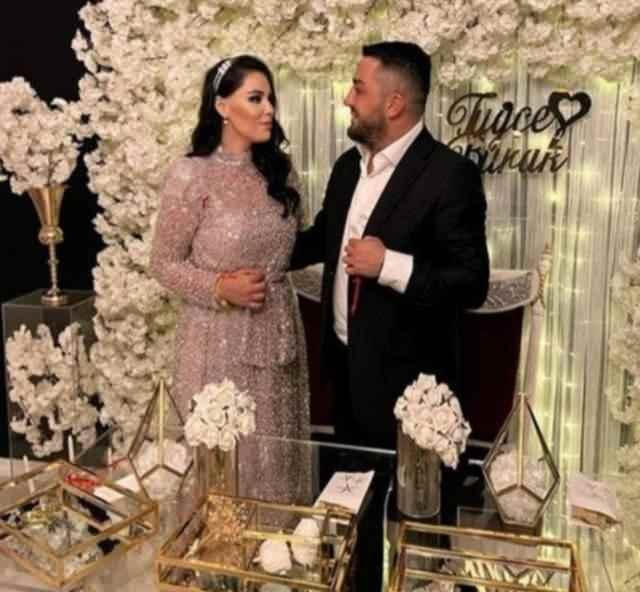 <p><span style="color:#B22222"><strong>"ELİMDE VİDEOLARIN VAR"</strong></span></p>

<p><strong>Ayrıca Tayfur, "Elimde videoların var diye beni zorla yanında tuttun ama Allah artık öyle büyük ki kimseden korkmuyorum! Benimle birlikte bir kaç kadının daha canını yaptığını biliyorum ve eminim onlar da sessiz kalmayacak! Başına gelecek her şeyden sen sorumlusun Burak Kalfa!" ifadelerini kullanmıştı.</strong></p>
