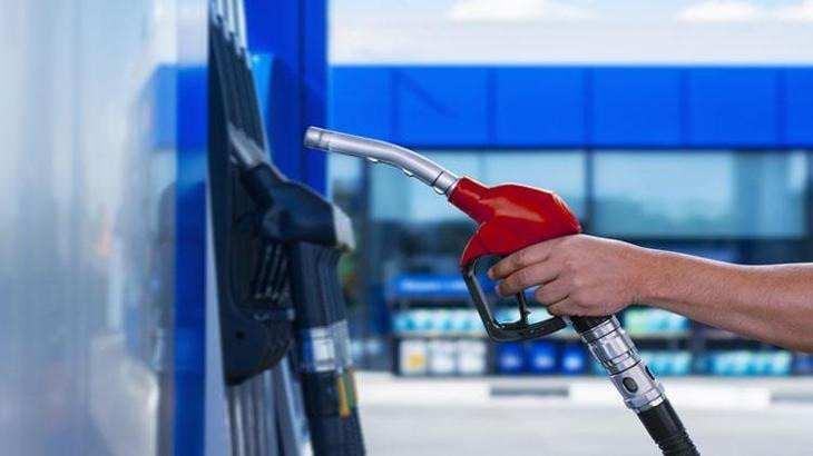 <p><strong>AKARYAKIT FİYATLARI NASIL HESAPLANIYOR?</strong></p>

<p> </p>

<p>Türkiye'de benzin ve motorin fiyatları hesaplanırken; gümrüksüz rafineri fiyatına ÖTV ve EPDK payının eklenmesiyle KDV hariç rafineri satış fiyatı bulunuyor. </p>
