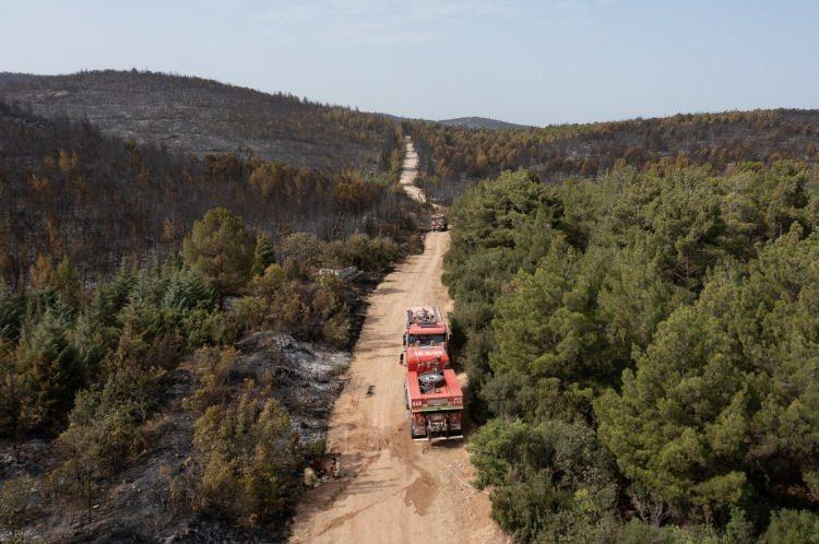 <p><strong>KINIK'TA YANGIN KONTROL ALTINA ALINDI</strong></p>
<p> </p>
<p>Tarım ve Orman Bakanı İbrahim Yumaklı, İzmir'in Ödemiş ilçesinin ardından Kınık'taki orman yangınının da kontrol altına alındığını açıkladı.</p>