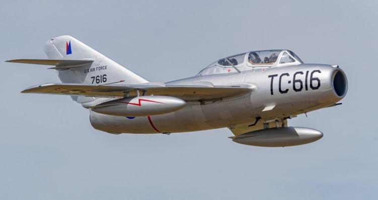 <p>Sovyetler Birliği'nin ilk jet motorlu uçağıdır. MiG-15'ten toplam 12 bin adet üretildi.</p>
<p> </p>