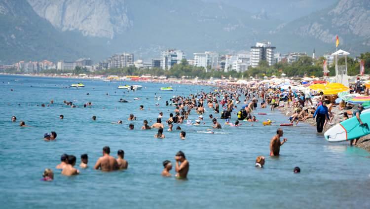 <p>Denizli, Sarayköy 42.2°<br />
Adıyaman, Besni 42.0°<br />
Çanakkale, Bayramiç 41.1°</p>
