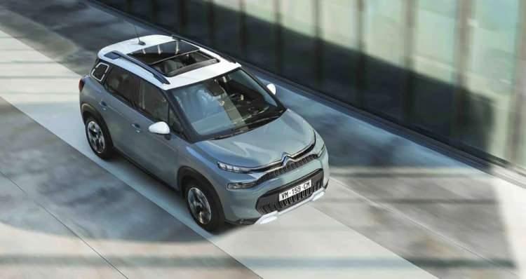 <p><strong>CİTROEN </strong></p>
<p> </p>
<p>C3 AIRCROSS SUV Feel 1.2 PureTech 130 HP S&S EAT6 Tam Otomatik </p>
<p> </p>
<p>2023 Temmuz fiyatı: 1.022.000 TL</p>