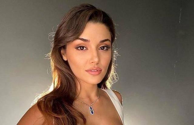 <p><strong>Hande Erçel: 350 bin TL (30 milyon 900 bin takipçi)</strong></p>