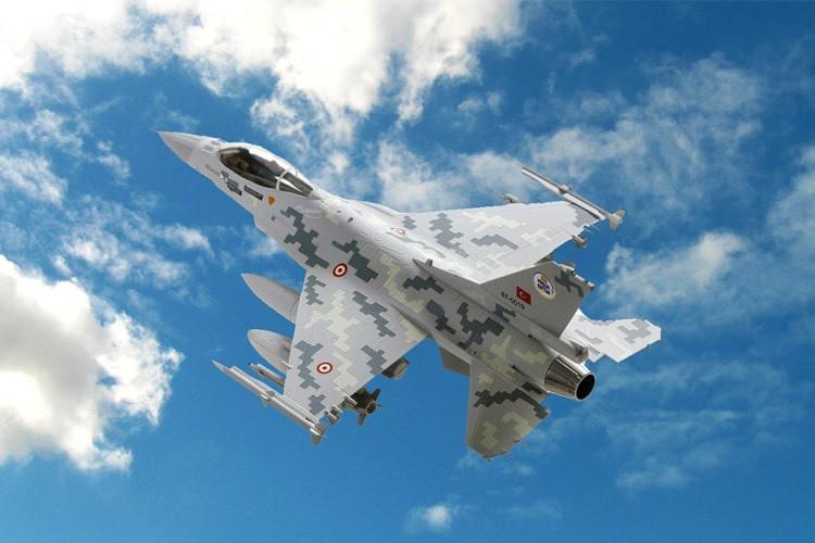 <p>Türk Hava Kuvvetleri'nin F-16 Blok 30, 40 ve 50 uçaklarının modernizasyonu için resmi olarak ÖZGÜR-2 Projesi başlatıldı. Proje kapsamında F-16'lar tamamen yerli yazılım ve ekipmanlar ile donatılacak.</p>
