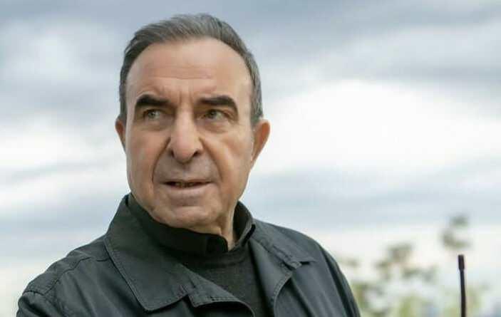 <p>"Cildimi temizleyip nemlendirmeyi hi&ccedil; ihmal etmem. Uykuma da &ouml;zen g&ouml;steririm."</p>

<p>&nbsp;</p>
