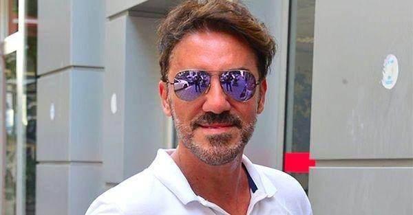<p>Her gün doktora gidip yaktırıyorum. Yaktırıp üzerine krem sürüyorum. Bir de kolesterol çıktı. Mümkün olduğu kadar perhiz yapmam lazım. Vücuduma yayılmasından korkuyorum. Görüntü olarak sinir bozucu" dedi.</p>