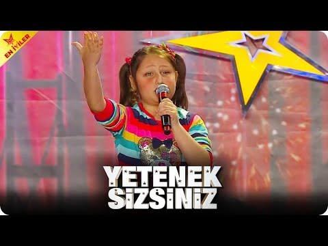 <p>Yetenek Sizsiniz'de Sıla Şahin sempatik tavırlarıyla büyük beğeni toplamıştı. O küçük kız büyüdü, genç kadın oldu. Şarkıcılığa devam eden Şahin'in son hali ise görenleri epey şaşırttı.</p>
