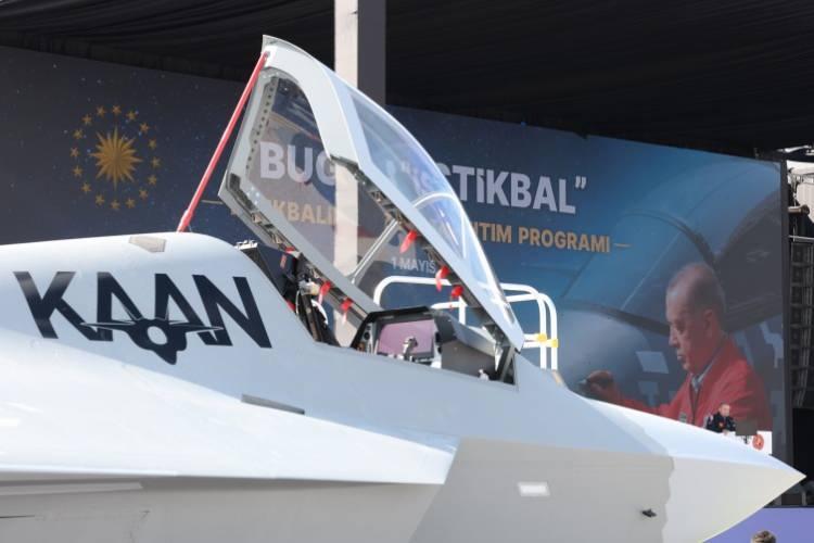 <p><strong>• </strong>Faz-1 Aşama-2 kapsamında ise 2022-2029 döneminde, MMU KAAN’ın detay tasarım ve kalifikasyon faaliyetleri gerçekleştirilecek.</p>