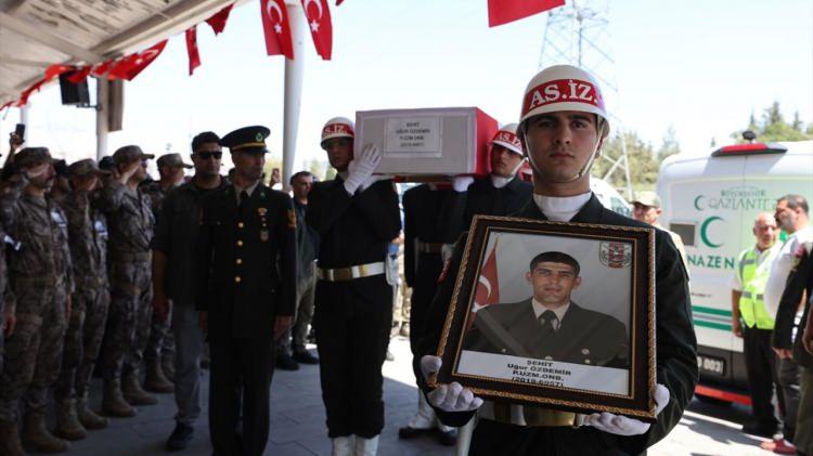 <p>Onbaşı Özdemir Asri Mezarlık`ta toprağa verildi.</p>

<p> </p>
