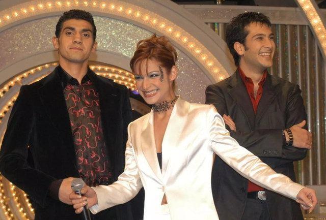 <p><strong>2003-2004 yıllarının en çok konuşulan yarışma programlarından biri olan Popstar, yarışmacıları ile günümüzde de merak edilmeye devam ediyor. 13 hafta süren yarışmada ikincilik elde eden Firdevs Güneş'de son hali ile dikkat çekti. İşte Popstar'ın unutulmaz isimlerinden Firdevs Güneş'in son hali.</strong></p>
