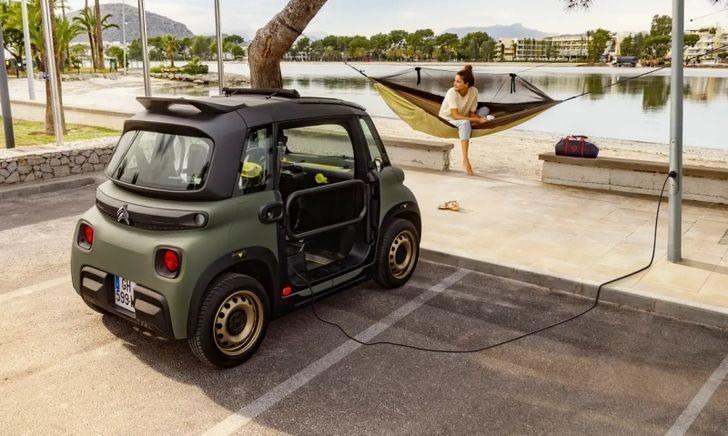 <p>Citroen My Ami Buggy’nin, online satışa sunulduğu 8 Ağustos'ta, sadece 1 saatlik sürede 100 adetlik Türkiye kotasının tamamı satıldı.</p>
