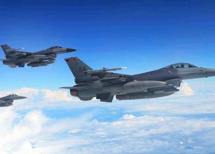 <p>65- EKVADOR</p>