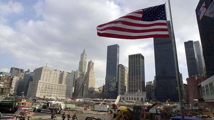 <p><strong>"Amerika'yı bir kez daha yarı iletken üretiminde lider ve elektronik ya da temiz enerji tedarik zincirlerimiz için diğer ülkelere daha az bağımlı hale getireceğini"</strong> sözlerine ekledi.</p>