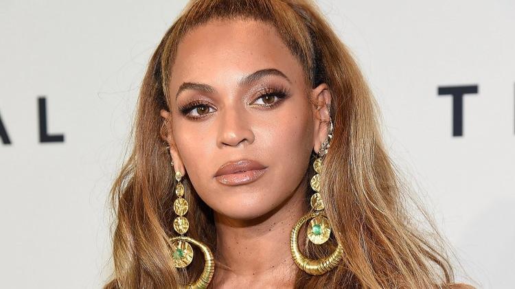 <p>7 yıl aradan sonra ilk solo turnesi 'Renaissance' ile peş peşe konser veren Beyonce Washington konserine 2 saat geç kaldı.</p>
