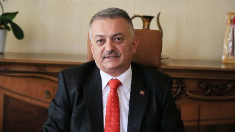 <p>Ersin Yazıcı - Malatya valisi</p>