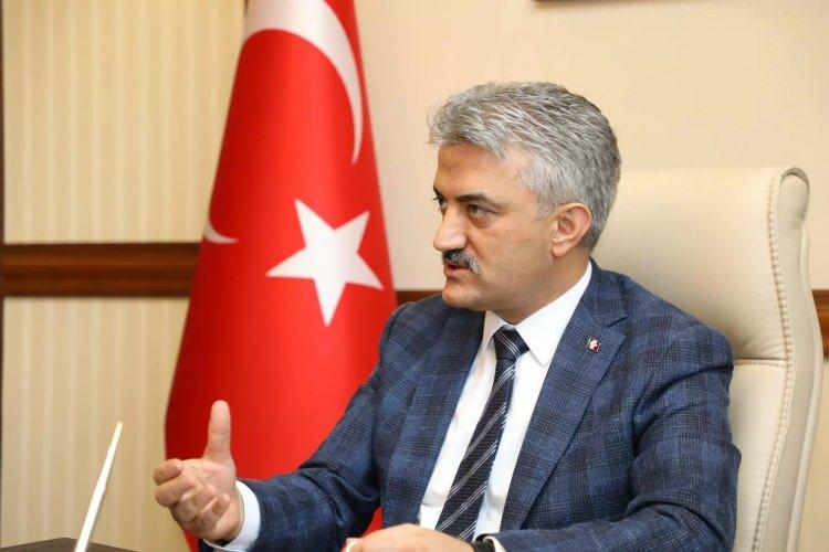 <p>Mehmet Makas - Kırıkkale valisi</p>
