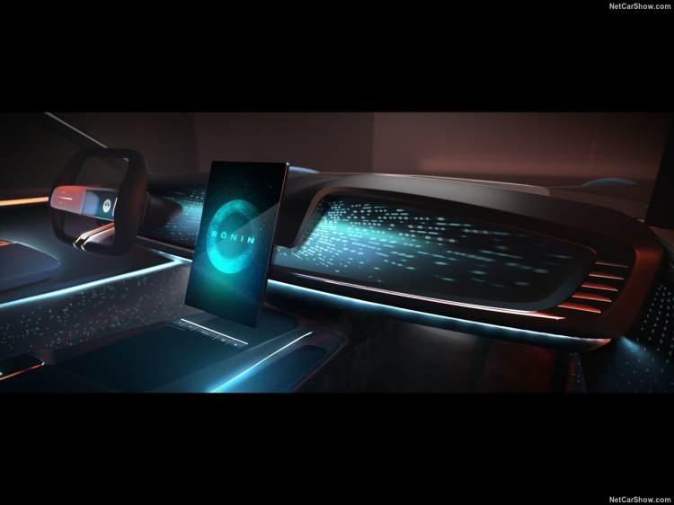 <p>Şirket ayrıca, yeni elektrikli araç için geliştirilmiş olan akıllı telefon uygulaması kullanılarak aracın metal tavanının ve kapılarının açılıp kapatılabileceğine de dikkat çekiyor.</p>