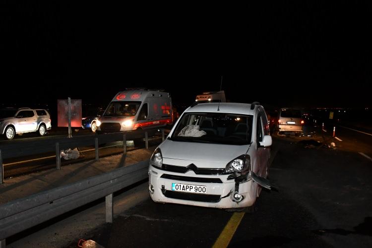 <p>Yaralılar ambulanslarla Siverek Devlet Hastanesine kaldırılarak tedavi altına alınırken, olay yerinde hayatını kaybedenler cumhuriyet savcılığı incelemesinden sonra Siverek Devlet Hastanesi morguna kaldırıldı.</p>