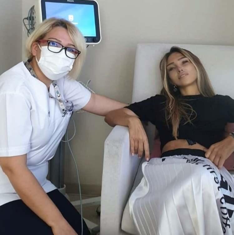 <p>Serengil, son olarak sosyal medya hesabından yaptığı bir paylaşımda mide ve bağırsaklarıyla ilgili sorunlarının devam ettiğini ve midesine bakılması için tekrar hastaneye yattığını açıklayarak; yaşadıklarını anlattı:</p>
