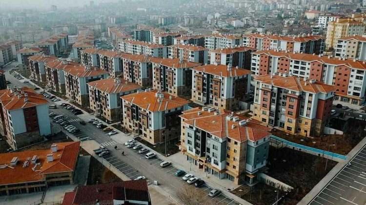 <p>Üç bakanlığın konuyla ilgili yasa hazırlığı, Meclis 1 Ekim'de açıldığında gündeme gelecek.</p>
<p> </p>
