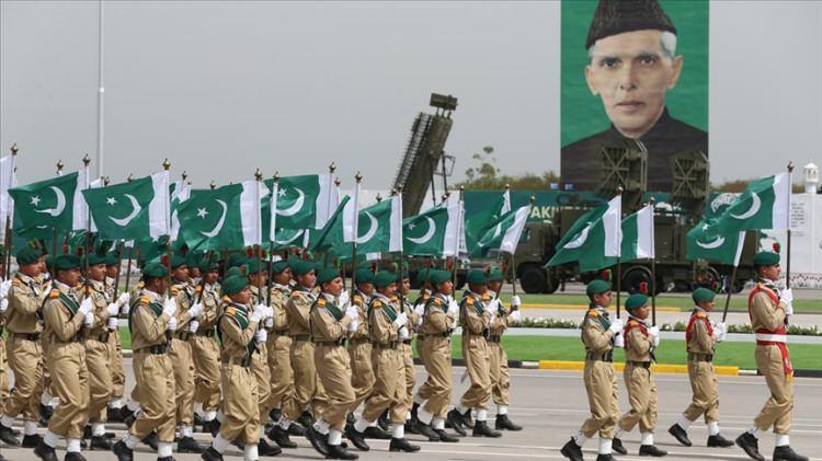 <p><strong>7 - Pakistan</strong></p>
