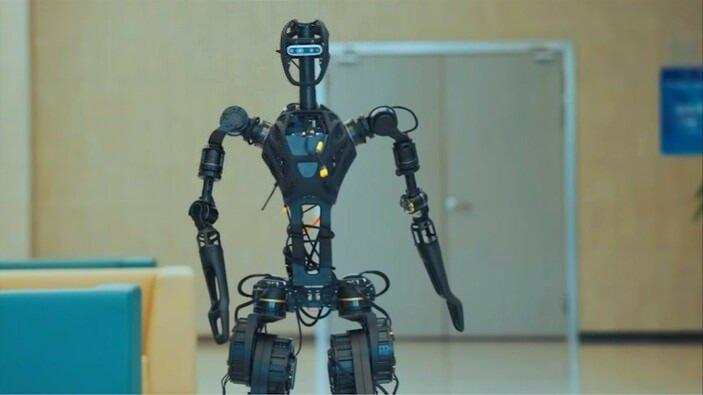 <p>Ancak Şanghay Jiao Tong Üniversitesi'nden makine mühendisliği mezunu olan 42 yaşındaki Gu, pek çok akranı gibi uzun zamandır kendi insansı robotunu oluşturmayı hayal ediyordu.</p>
