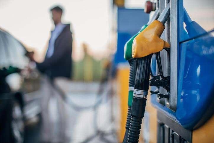 <p>ÖTV kararının ardından benzin ve motorin grubunda 6 lira fiyat artışı meydana gelmişti.</p>