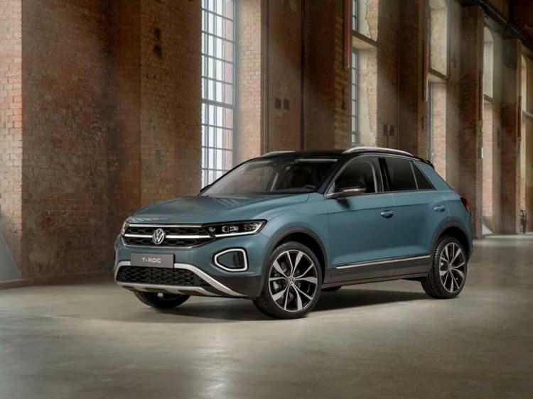 <p>4 - VOLKSWAGEN T-ROC</p>

<p>Volkswagen T-ROC, 11 bin 641 adetlik satış rakamına ulaştı.</p>
