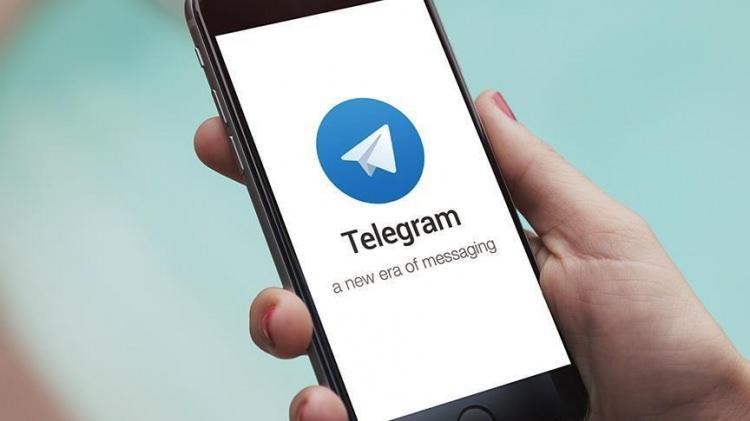 <p>Mesajlaşma hizmetinin 10. doğum günüyle birlikte piyasaya sürülen Telegram, Hikayeleri şirketin on yıllık tarihinde "açık ara en çok talep edilen özellik" olarak tanımlıyor. Gizlilik kontrolleri herkes, tüm kişiler, seçilen kişiler veya yakın arkadaşlar için görünürlük seçeneklerini içeriyor.</p>
