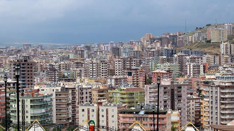 <p>Rusya Federasyonu vatandaşlarını sırasıyla 272 konut ile İran, 204 konut ile Irak ve 146 konut ile Ukrayna vatandaşları izledi.</p>