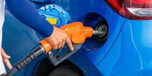 <p>Geçmiş dönem verileri kullanılarak yapılan istatistiki bir çalışmada, Brent petrol fiyatı ile kurşunsuz benzin fiyatları arasındaki korelasyon yüzde 90, motorin fiyatları ile arasındaki korelasyon ise yüzde 96 olarak tespit edilmiş.</p>

<p> </p>
