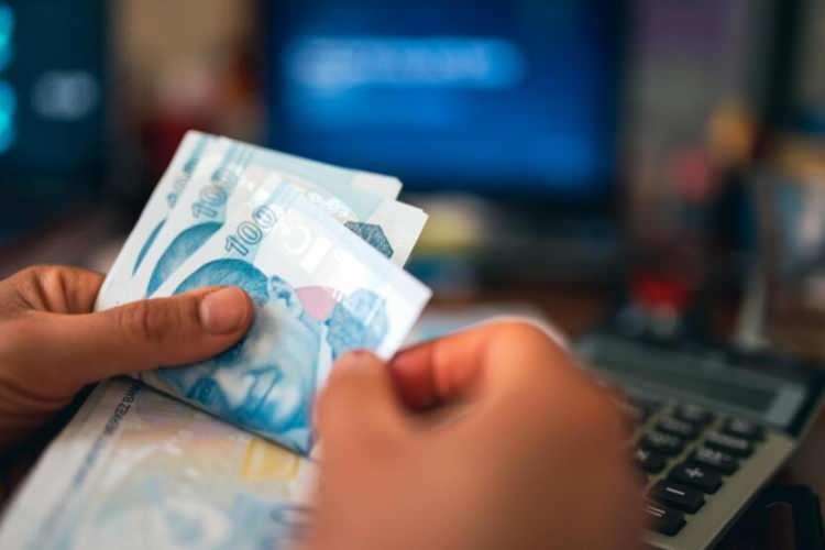 <p>Gelinen enflasyonist süreçte tekrar düzenleme yapılması gerektiği hasıl oldu.</p>
<p> </p>