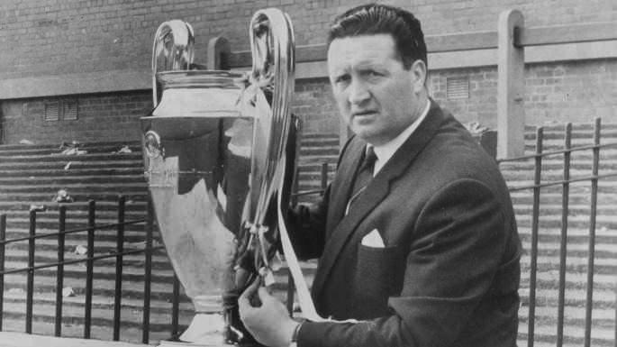 <p><strong>6) Jock Stein (26 kupa)</strong><br />
<br />
Avrupa'nın bir başka kanadında olan Celtic efsanesi Jock Stein ise kazandığı 26 kupanın 25'ini Celtic'le, 1 kupayı ise teknik direktörlük görevine başladığı Dunfermline Athletic'te kazandı.</p>