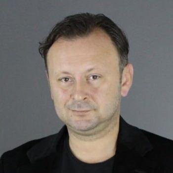 <p>Orçun Kaptan, Emret Komutanım dizisindeki Kerim Asteğmen rolü ile hafızalarda önemli bir yer edinmişti.</p>