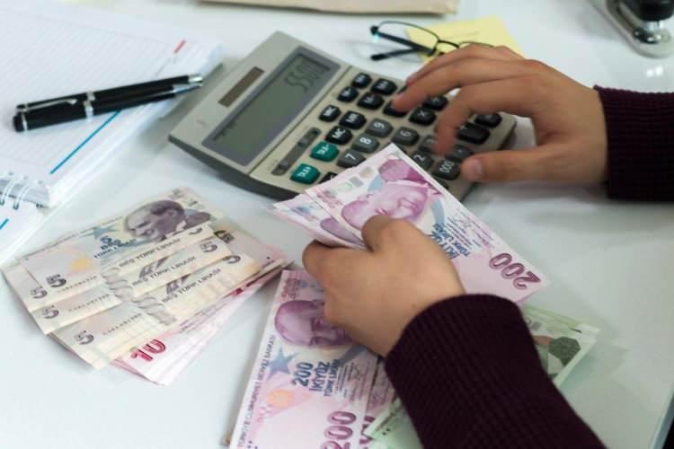 <p>M&uuml;steşar<br />
​Temmuz&nbsp;2023: 14,791 TL<br />
ocak d&ouml;nemi %41,8 zam: 20,974 TL</p>
