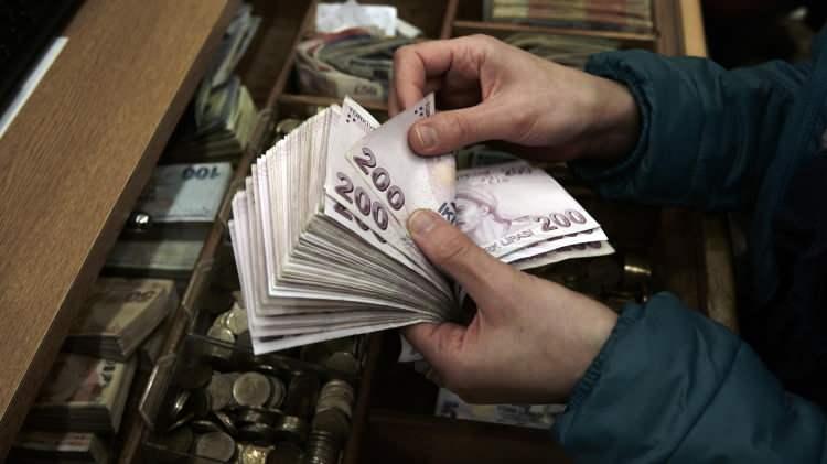 <p>Hemşire<br />
​Temmuz&nbsp;2023: 14,791 TL<br />
ocak d&ouml;nemi %41,8 zam: 20,974 TL</p>
