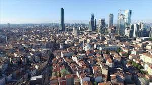 <p><strong>Sancaktepe'de 3 bin 12 riskli bina yenilenecek</strong><br />
<br />
Sancaktepe'deki <strong>35 bin 500</strong> binanın MR'ını çeken belediye,<strong> 3 bin 12 binanın riski olduğunu belirleyerek yenilenmesine karar verdi.</strong></p>

<p>İlçede 6 bölgede kentsel dönüşüm çalışmaları devam ediyor.</p>
