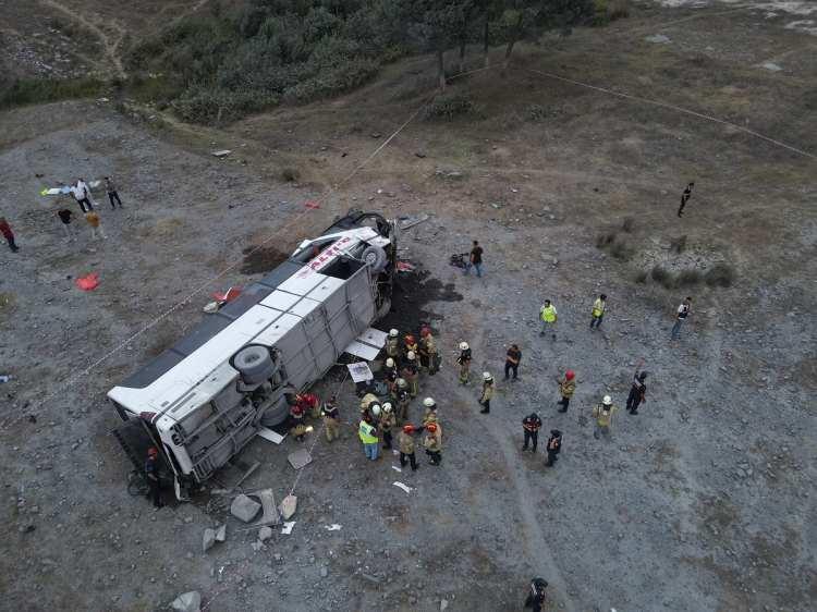 <p>TŞOF Başkanı Fevzi Apaydın, Yozgat'ın Sorgun ilçesinde yolcu otobüsünün şarampole devrilmesi sonucu 12 kişinin öldüğü ve 18 kişinin yaralandığı kazanın ardından yazılı açıklama yaptı.</p>