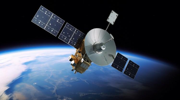 <p>SpaceX'in Starlink geniş bant hizmet sağlayıcısı Cuma günü yörüngeye bir grup uydu daha fırlatarak şirketin toplam uydu sayısını 5 bine ulaştı.</p>
