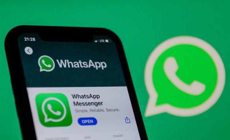 <p>Aramaların sıklığını ve kaynağını belirlemenin, arama günlüklerinin ve meta verilerinin analiz edilmesini gerektirdiğini ifade eden Pektaş, “WhatsApp'ın kendisi bu düzeyde ayrıntılı bilgi sağlamayabilir. Ancak telekomünikasyon hizmet sağlayıcıları, arayan numaraların ülke kodları da dahil olmak üzere konum bilgileriyle, gelen arama verilerini potansiyel olarak izleyebilir. Arama günlüklerini ve bunların kaynak ülke kodlarını inceleyerek aramaların en sık hangi ülkelerden yapıldığını belirleyebiliriz. Bir coğrafi analiz, bu çağrıların kaynaklandığı bölgelere ilişkin öngörüler sağlayabilir. Belirli ülkeler veya bölgelerle ilgili belirli kalıpları ortaya çıkarabiliriz. </p>
