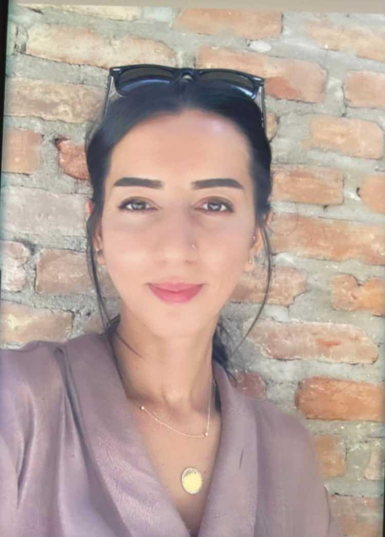 <p>Eskişehir’de ikinci kattaki evinin camından düşerek hayatını kaybeden Zerin Kılınç’ın ölümüyle ilgili yargılanan ve beraat eden sevgilisi hakkında verilen karar, Aile ve Sosyal Hizmetler Bakanlığı avukatı tarafından istinafa taşındı.</p>
